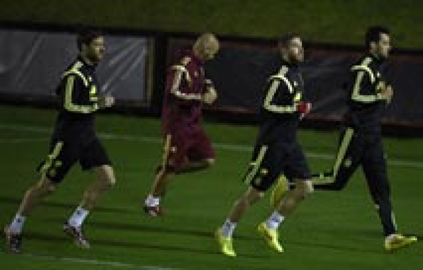 Silencio y frío en el entrenamiento de la 'Roja' en Curitiba