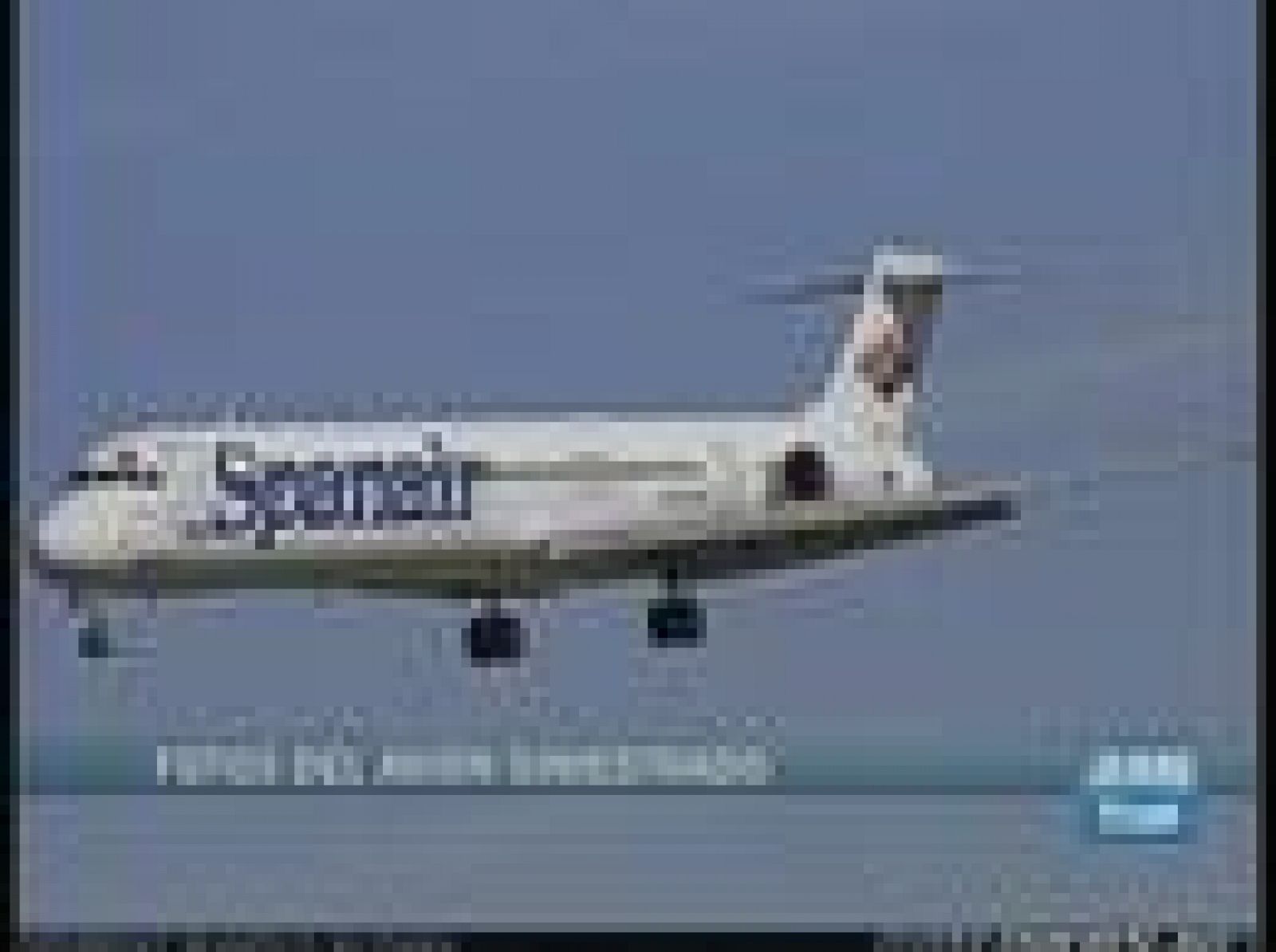 Fotos del avión de Spanair siniestrado en el aeropuerto de Barajas. Era un MD-82 de casi 15 años de antigüedad que fue adquirido por Spanair en el año 1999.