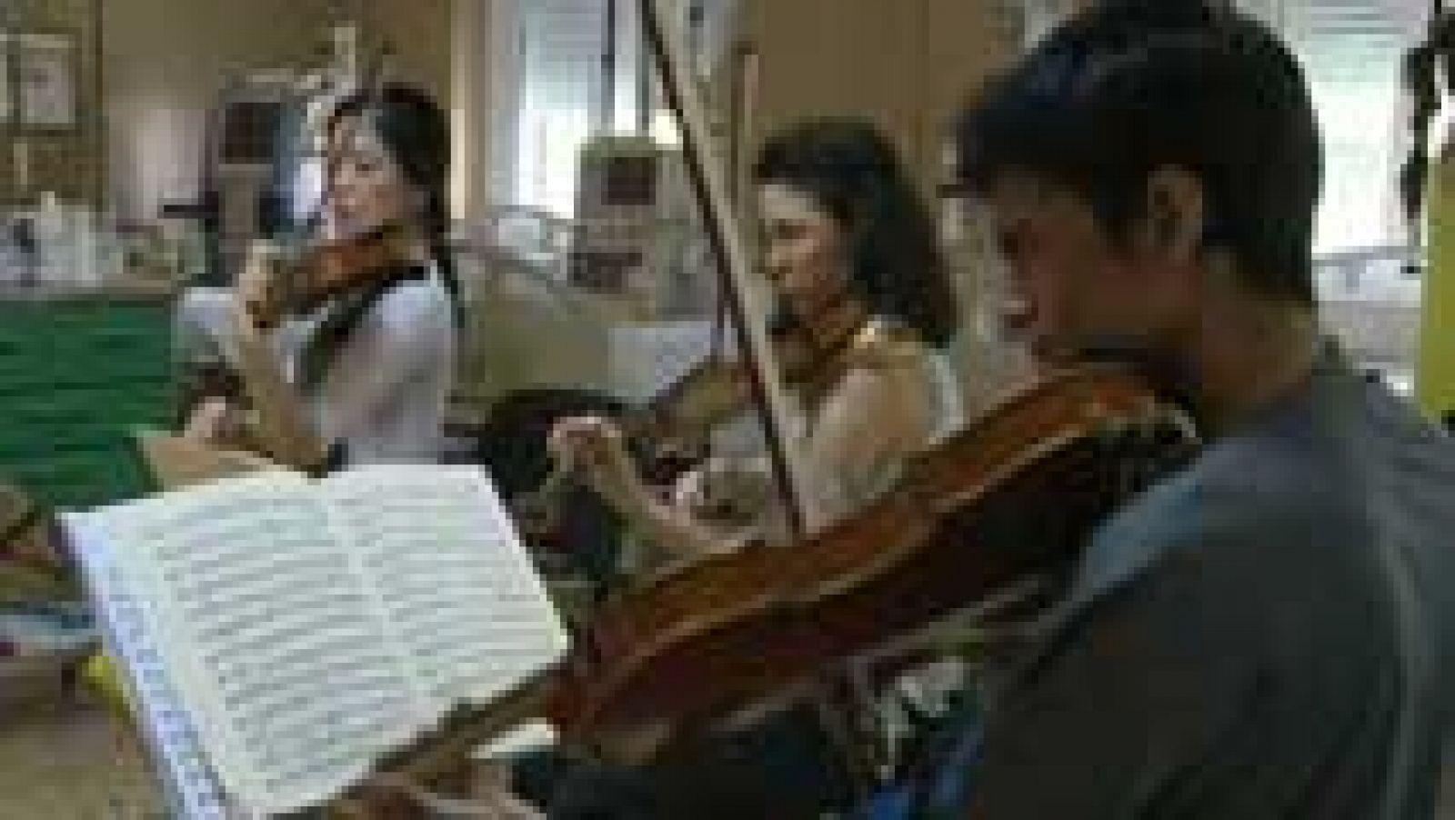 Telediario 1: Acercar la música clásica a todos | RTVE Play