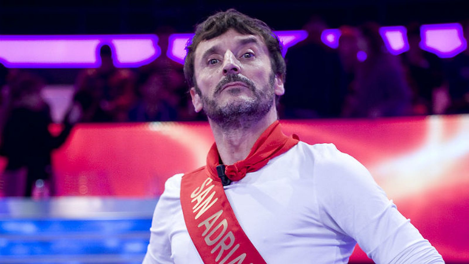 El Pueblo Más Divertido - Alegato de Carlos Chamarro en favor de San Adrián - Ver Ahora