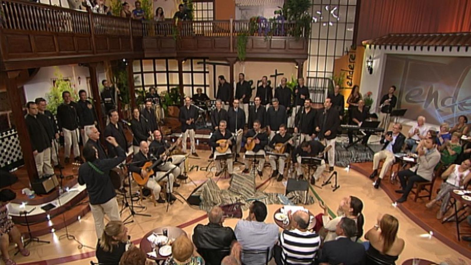 Tenderete - 29/06/14 con La Trova - Tenderete | Ver