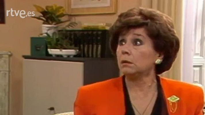 Eva y Adán. Agencia matrimonial - El señor de negro