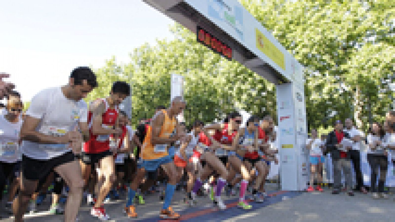 Telediario 1: Primera carrera solidaria contra la violencia de género | RTVE Play