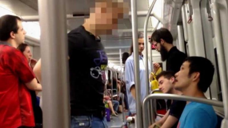 Los Mossos d'Esquadra investigan una agresión racista en el Metro de Barcelona
