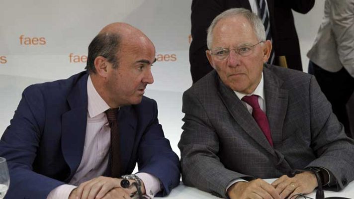 Telediario 1 - Schäuble, ministro alemán de finanzas, con Rajoy y Guindos