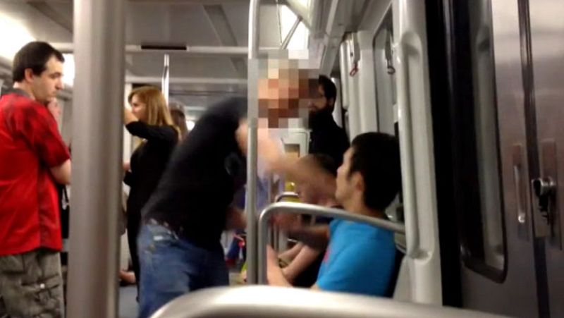 Los mossos d'esquadra han detenido al joven identificado como autor de la agresión en el metro