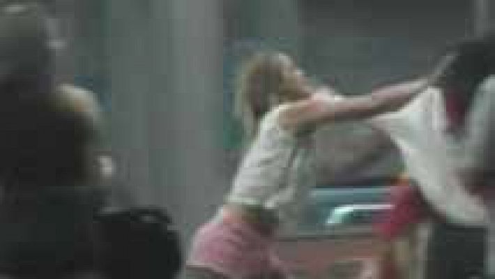 La pelea de Gloria Camila en vídeo