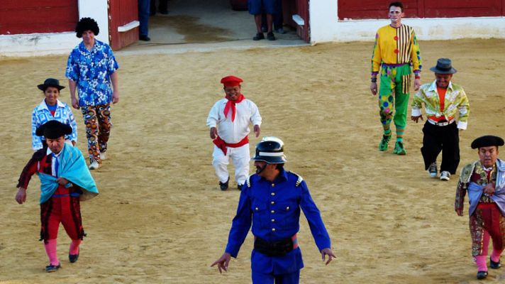 El documental - Cómicos, artistas... ¡toreros! - Promo