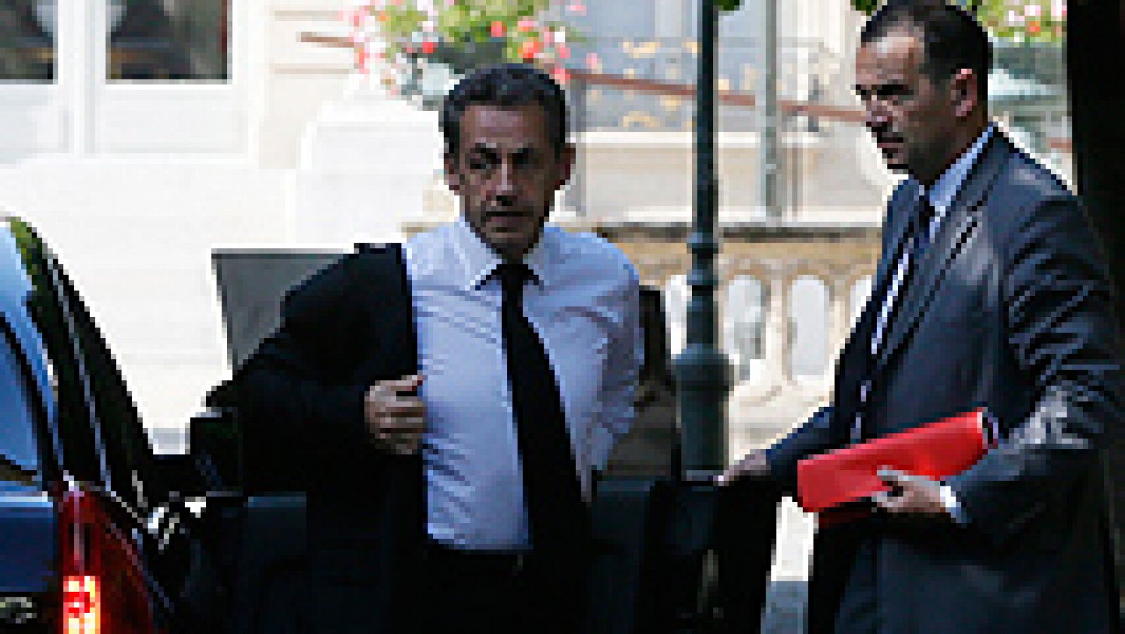 El ex presidente francés, Nicolás Sarkozy, está detenido en una comisaría del oeste de París