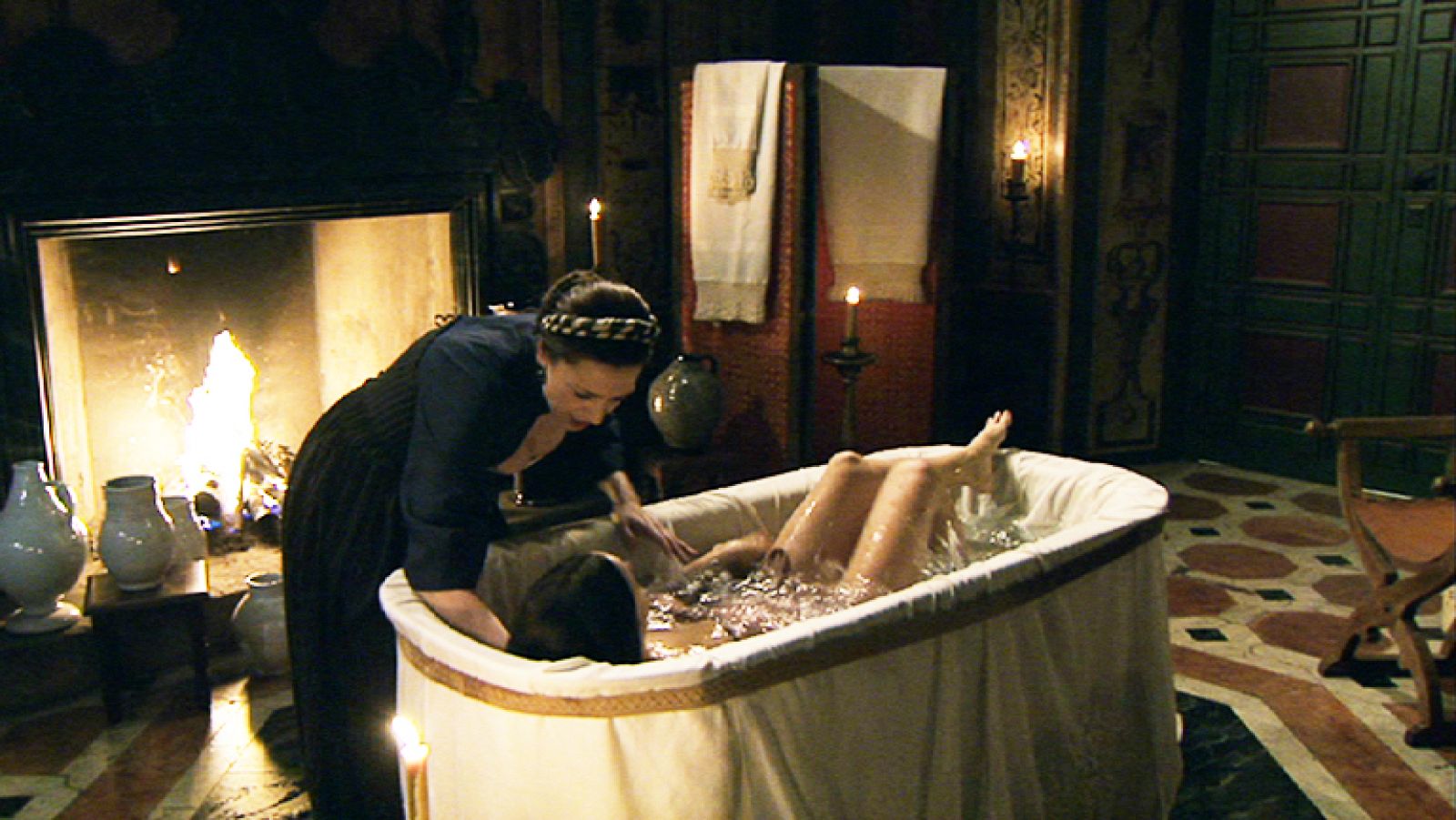 Águila Roja - El comienzo del capítulo 76 - Águila Roja | Ver