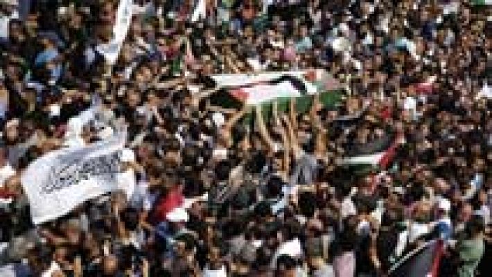 Multitudinario funeral del joven palestino