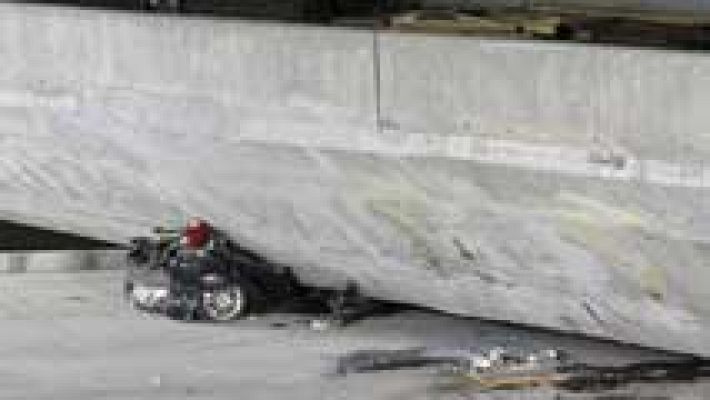 Telediario 1 - Dos muertos por el desplome de un viaducto en Brasil