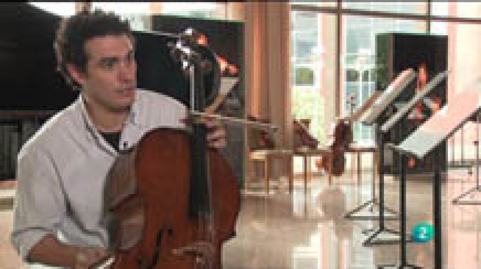 Atención Obras - Adolfo Gutiérrez, el chelista de Múnich