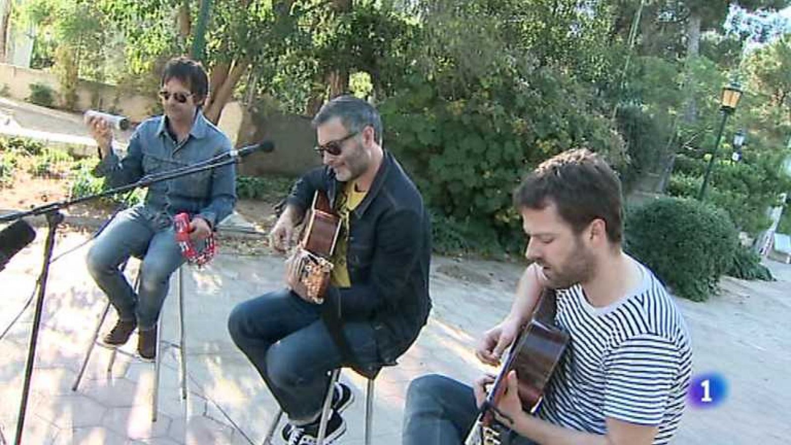 Sonido directo con - La habitación roja - ver ahora