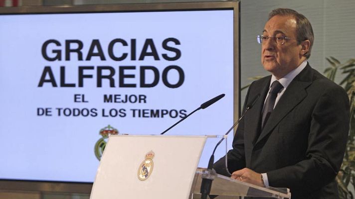 Telediario 1 - El mundo del fútbol lamenta la pérdida de Di Stéfano
