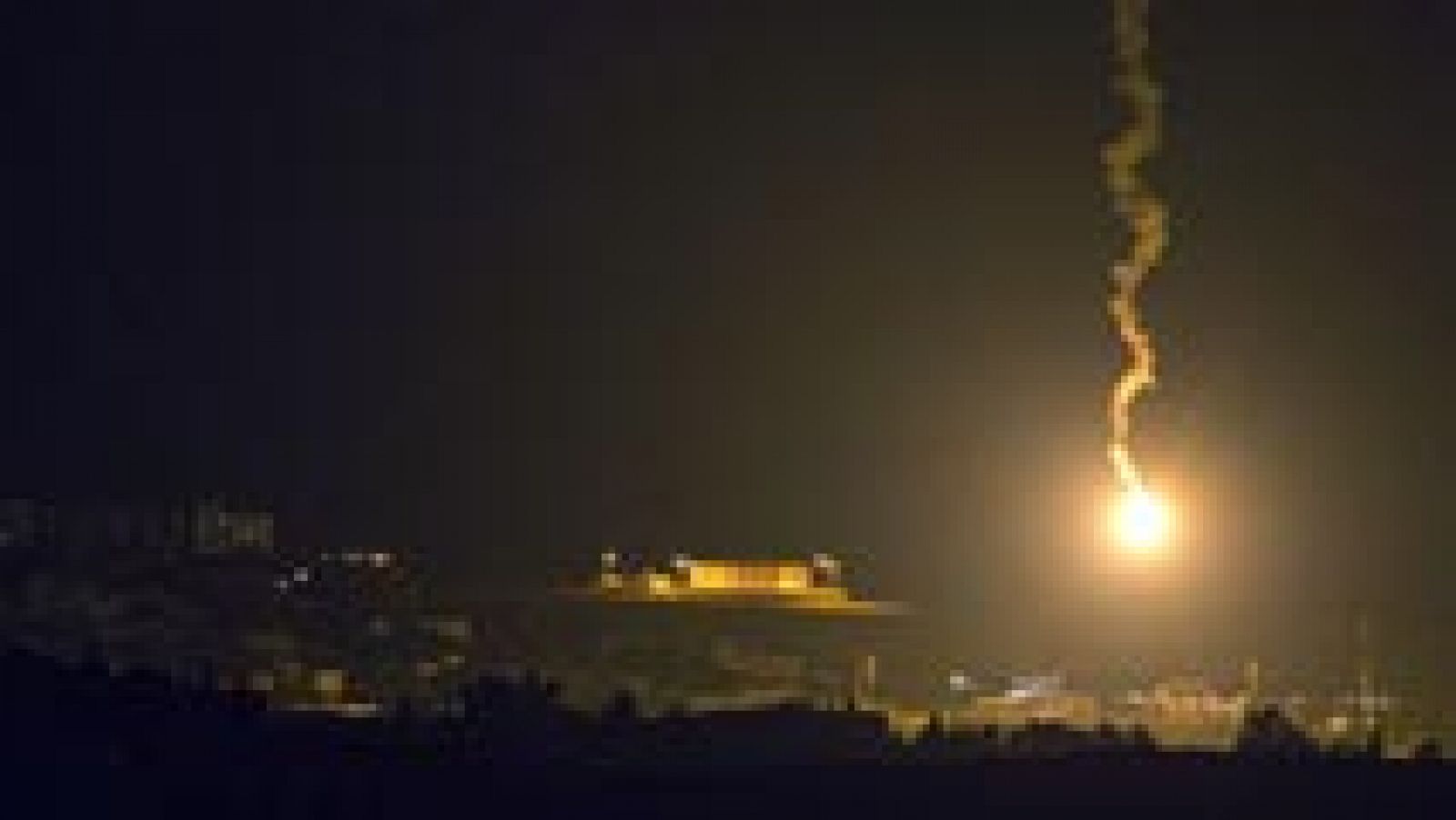 Telediario 1: Israel lanza la ofensiva 'Margen Protector' en Gaza | RTVE Play