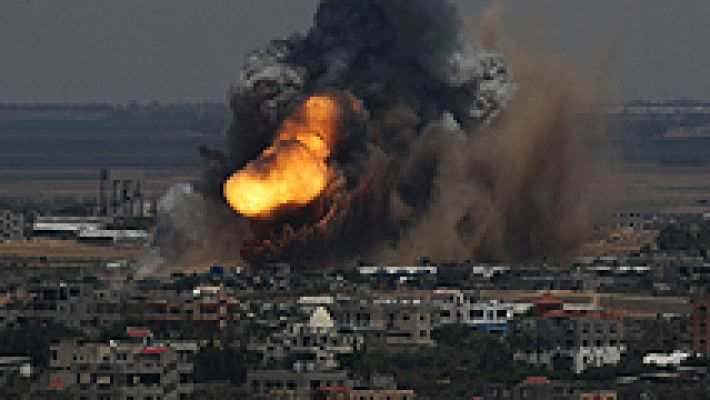 Telediario 1 - Escalada bélica en Oriente Próximo