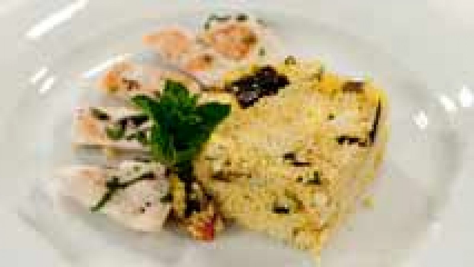 RTVE Cocina: Cuscús con verduras, queso feta y pechuga de pollo | RTVE Play