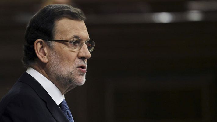 Telediario 1 - Cruce de acusaciones entre Rajoy y PSOE por la corrupción