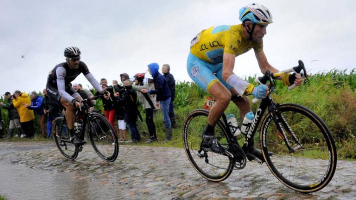 Tour de Francia - Últimos 20 kilómetros de la 5º etapa del Tour 2014 protagonizada por el pavé