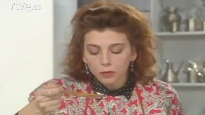 Con las manos en la masa - Andrajos de bacalao y ensalada pío con Kiti Mánver