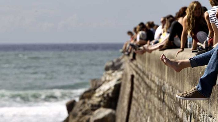 El tiempo - Nubes, intervalos nubosos y claros