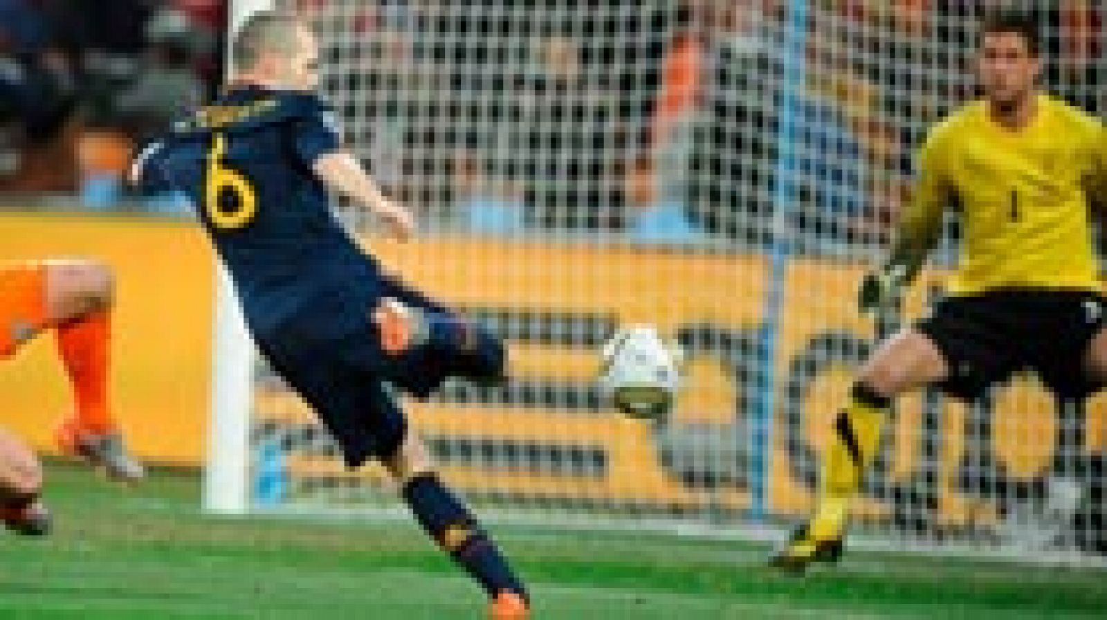Telediario 1: Se cumplen cuatro años del gol de Iniesta que valió un Mundial | RTVE Play