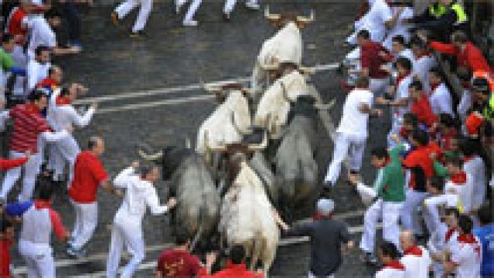 San Fermín - La calle Estafeta, en el séptimo encierro de San Fermín 2014