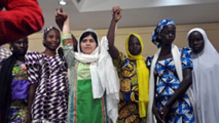 Telediario 1 - Malala pide al presidente de Nigeria que redoble esfuerzos para liberar a las niñas secuestradas