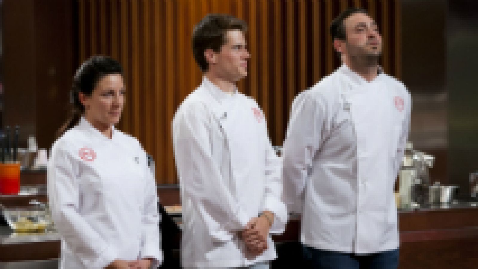 MasterChef - Vicky, Mateo y Cristóbal consiguen las chaquetillas de chefs