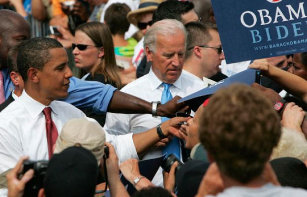  - Obama y Biden,  primer acto juntos