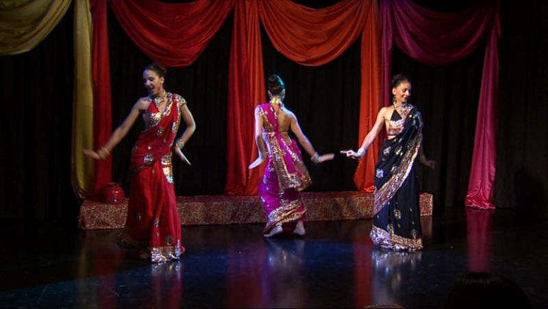Después de una gira internacional, el espectáculo "Bollywood, colores de la India" llega a Madrid