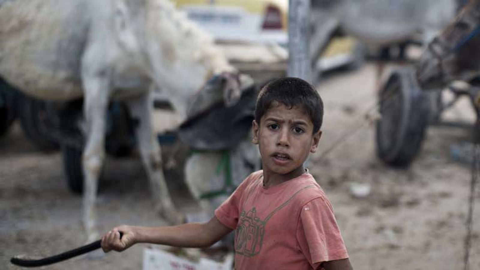 Casi dos millones de gazatíes se enfrentan a otra noche infernal 