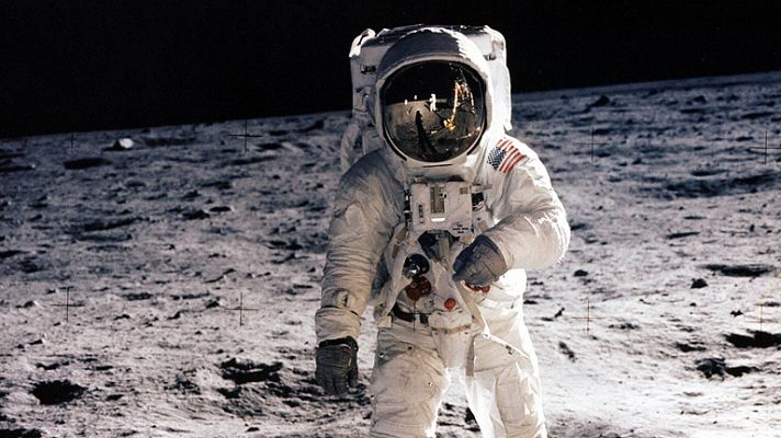 Telediario 1 - Se cumplen 45 años de la llegada del hombre a la Luna