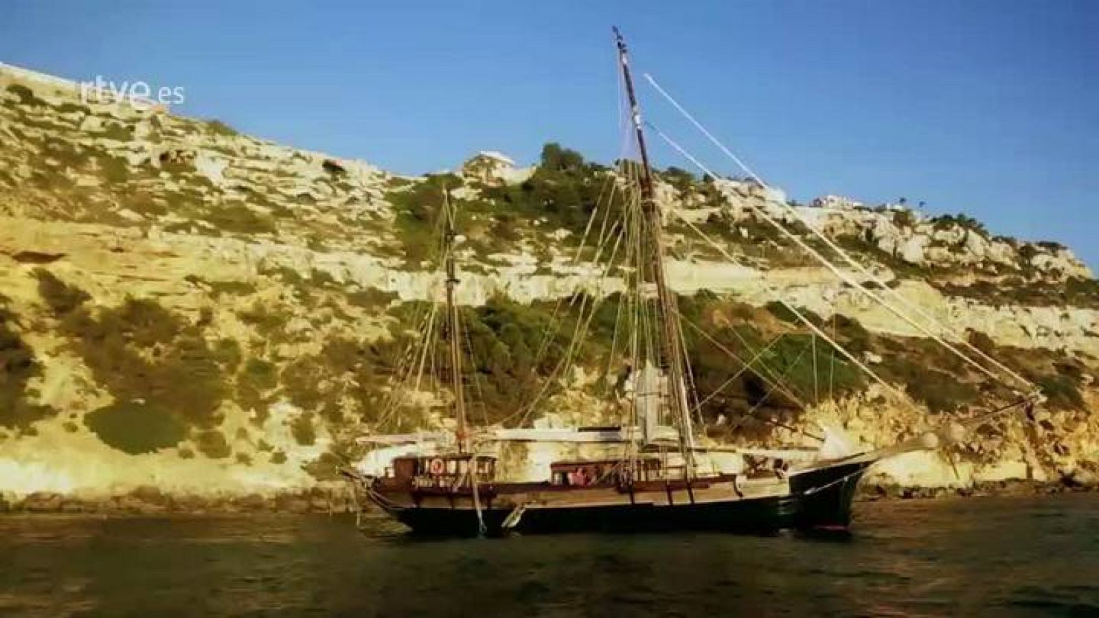 Capitán Q - Cena en la goleta más antigua de armada española