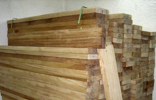  - 318 kilos de cocaína en tablones