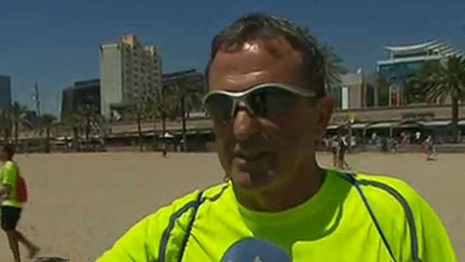 La mañana - Caja antirobos en la playa