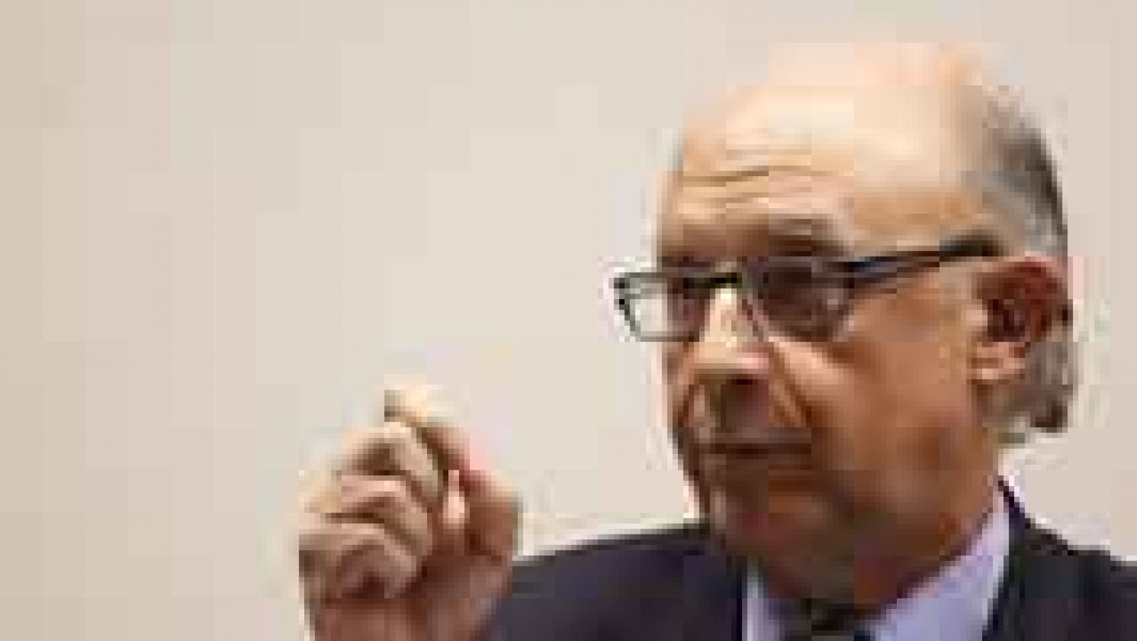 El Gobierno asume dar más liquidez a las comunidades autónomas