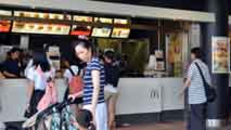 En China, un proveedor cárnico de varias cadenas de comida rápida ha estado suministrando, supuestamente, alimentos en mal estado