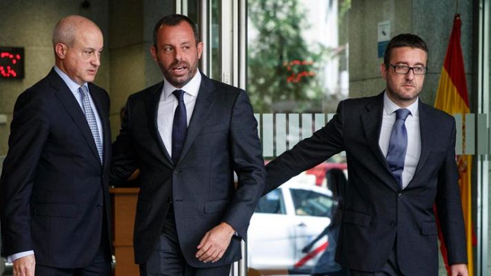 Telediario 1 - Rosell se justifica ante el juez del caso Neymar: "No leí la letra pequeña"