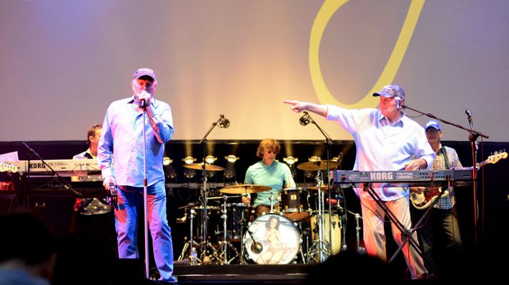 Telediario 1 - Los viejos rockeros nunca mueren