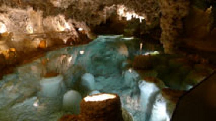 El tesoro subterráneo de la cueva de Aracena