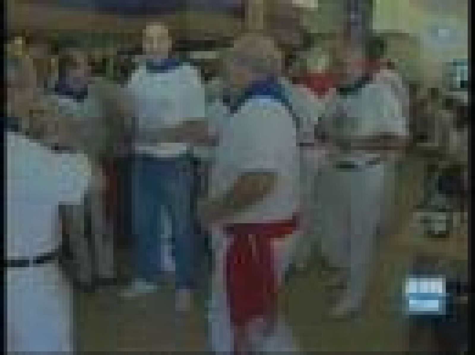 IX reunión de calvos en Allo | Ver