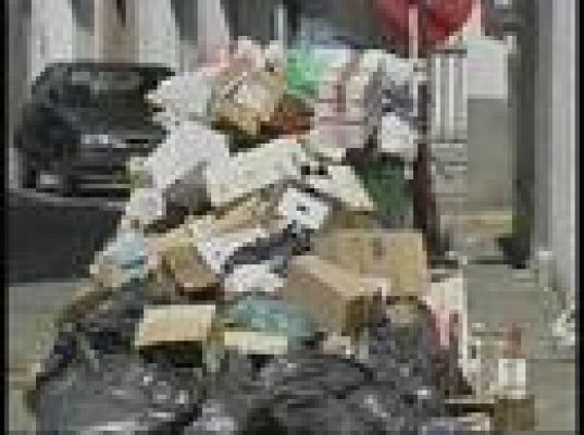  - La basura se acumula en Vilalba