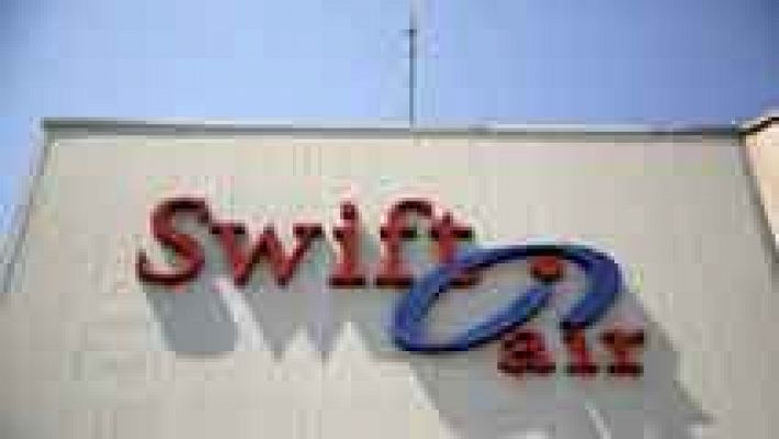 Telediario 1 - Tripulación española en el avión siniestrado