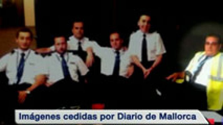 Telediario 1 - Los tripulantes y los pilotos del avión desaparecido en Mali