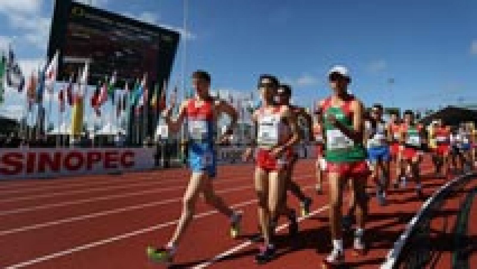 Informativo 24h: El marchador Diego García, primera medalla española en los Mundiales Junior de Atletismo de EE.UU. | RTVE Play