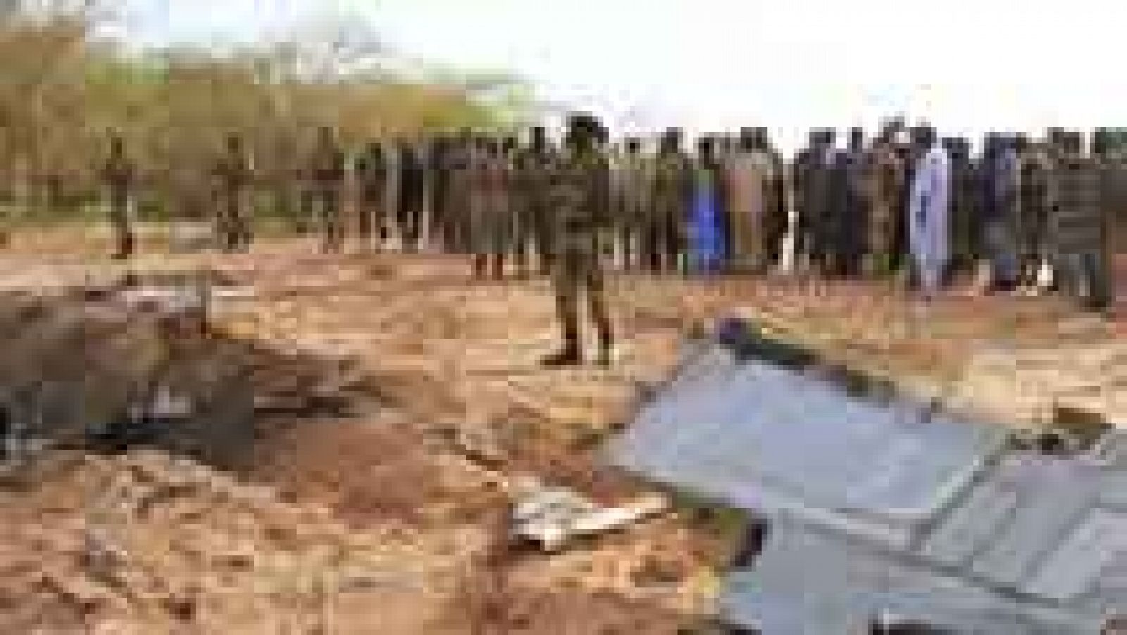 Telediario 1: Francia lidera la investigación del accidente aéreo en Mali | RTVE Play