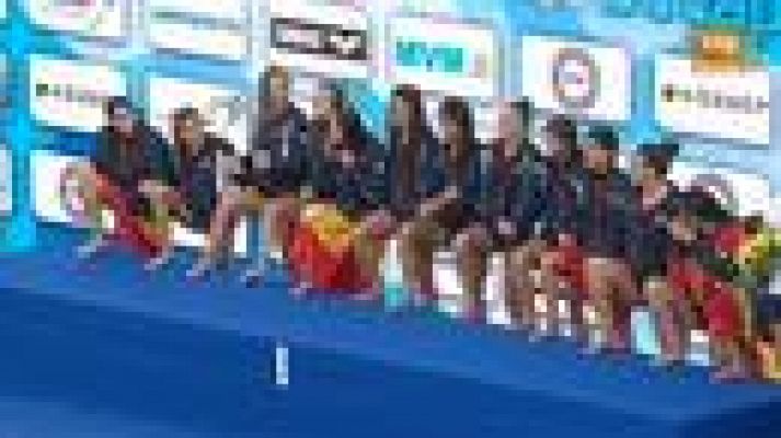  - Las 'guerreras' lucen el oro del Europeo