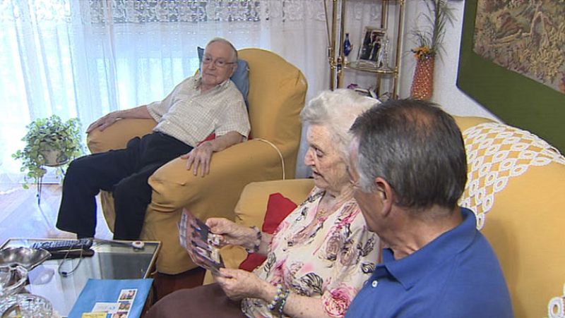 Entretener a los mayores cuando los voluntarios se van de vacaciones